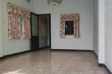 Bán nhà mặt tiền ngay chợ trung tâm Q.Phú Nhuận.DT 61m2,5 tầng 7 PN.Giá chỉ 12,5 tỷ.