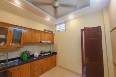 Bán nhà ngõ 622 Minh Khai 46m 4T 4PN 4.45 tỷ, full nội thất, hàng xóm Time City