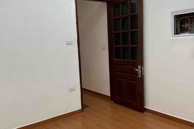Cho Thuê Nhà Nguyên Căn Đẹp Hào Nam, Đống Đa