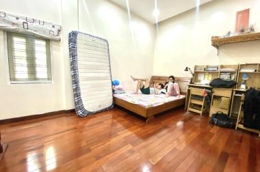 ĐẸP !! Bán nhà Nguyễn Ngọc Vũ 43mx5T 30m ra phố thoáng gần oto hơn 4 ty Cầu Giấy