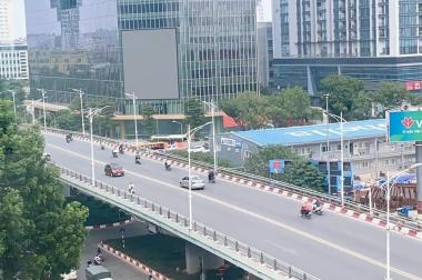 Mặt phố Liễu Giai, Ba Đình 630m2, 12 tầng, nhỉnh: 200 tỷ, mt: 20m, lô góc, cho thuê 1.1 tỷ