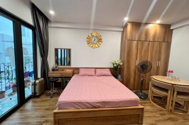 MẶT PHỐ - NGUYỄN KHANG - 33M2 X 5 TẦNG - MT 4.3M - KINH DOANH SẦM UẤT - NHỈNH 8 TỶ
