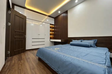 Bán nhà Phường Trần Phú, mới đẹp, nở hậu, ô tô, kinh doanh, 44m2, 5 tầng, chỉ 6.14 tỷ.