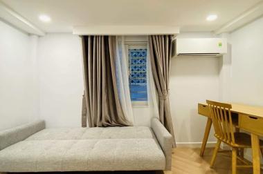 KHU VIP HUỲNH VĂN BÁNH - HẺM XE HƠI THÔNG - NHÀ MỚI SANG XỊN