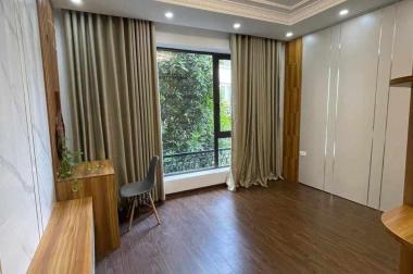 Bán Nhà Phố Hồng Tiến, Bồ Đề, 38m2, 5 Tầng, Lô Góc, Phân Lô, Ô Tô, Nhỉnh 5 Tỷ