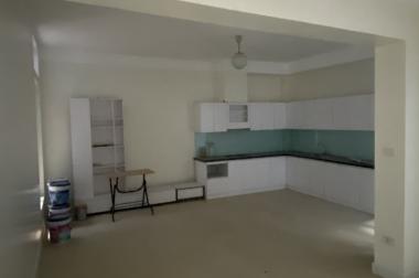 Cho thuê nhà nguyên căn tại Ngõ 222F Đội Cấn, Ba Đình. Nhà rộng 2 thoáng. Chỉ 35tr
