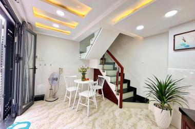 NHÀ ĐẸP LUNG LINH, HẺM 4M - DTSD 55M2 - HOÀNG HOA THÁM - PHÚ NHUẬN- NHỈNH 3TỶ