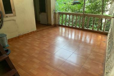 Cho thuê nhà 2 tầng, chợ đầu mối Xuân Đỉnh, 60m2 mt 5.5 giá 19tr/th. 0966931622.