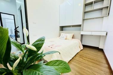 VỊ TRÍ NHÀ ĐẸP CHỈ 1 NHÀ RA ÔTÔ ,RA PHỐ ,MẶT TIỀN RỘNG NHÀ ĐẸP NHƯ KHÁCH SẠN 5 ☆ CHỦ TẶNG LẠI FULL