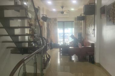 Nhà đep 5 tầng phố Triều Khúc giá 11 tỷ