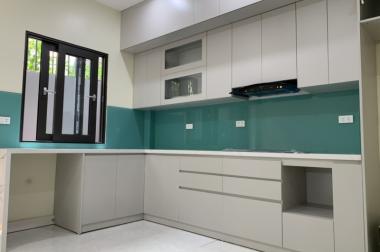 Bán nhà 4 tầng Ngọc Thụy,Long Biên 55m2 ngõ oto,2 thoáng nhỉnh 5 tỷ