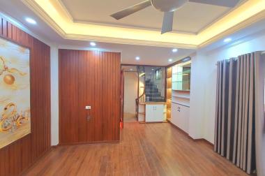 Bán nhà Khương Đình 32m x 6 tầng thang máy, 1 nhà ra phố
