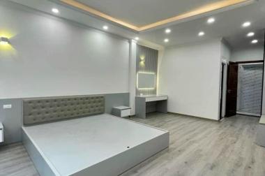 Bán nhà P Nghĩa Tân, DT 50m2 x 7 tầng thang máy, 3 bước ra Phố - Nhỉnh 7 tỷ