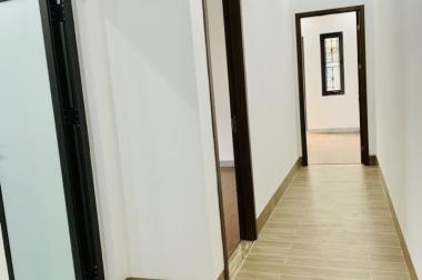 Bán nhà Vũ Xuân Thiều,Long Biên 5 tầng 60m2,Mt4.2m ,thang máy chỉ 6 tỷ