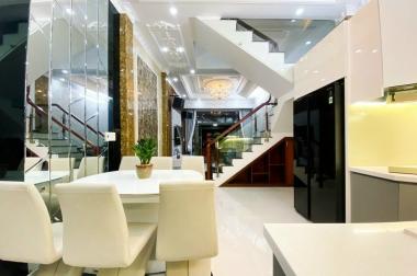 Trung Kính - Nhà đẹp 5 tầng, 6 ngủ mới bóc tem, Cách phố 30m - Khu VIP Cầu Giấy