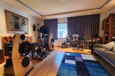 biệt thự sân vườn Long Biên, 180m x 4tầng, mặt tiền 6.1m, phân lô ôtô tránh