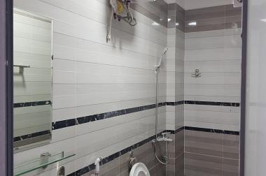 Bán nhà Quận Cầu Giấy 4 tầng, ngõ rộng, 72m2 MT 4m. Giá 6 tỷ từ nhà ra phố khoảng 100m