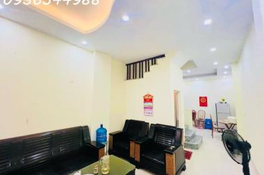 Bán nhà ngõ 24 Lý Sơn, Long Biên, 40m2, 5 tầng, nhỉnh 3 tỷ