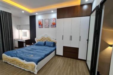 Hạ Sốc 500tr, Bán Nhà Nguyễn Văn Cừ, Ngọc Lâm, 65m2, MT5m, Lô Góc, GARA Ô TÔ, Kinh Doanh