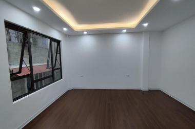 Bán nhà tại Mỗ Lao-Hà Đông, 30m2x5T, nhà xây mới, vị trí đẹp, cách đg ôtô 5m. Lh 0984672007