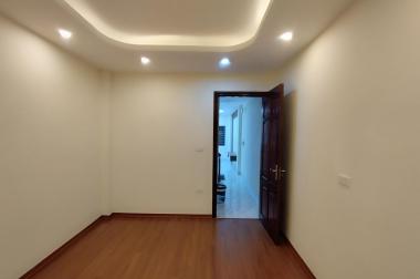 Bán nhà Mậu Lương gần Xa La–Hà Đông. 38m2x4,5T, giao thông thuận tiện, an sinh đỉnh. Giá hơn 3 tỷ. Lh 0984672007.