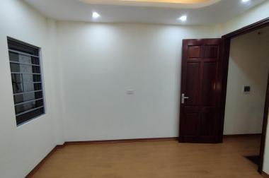 Bán nhà Mậu Lương gần Xa La–Hà Đông. 38m2x4,5T, giao thông thuận tiện, an sinh đỉnh. Giá hơn 3 tỷ. Lh 0984672007.