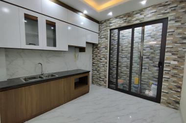 Bán nhà Mậu Lương gần Xa La–Hà Đông. 38m2x4,5T, giao thông thuận tiện, an sinh đỉnh. Giá hơn 3 tỷ. Lh 0984672007.