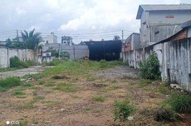 1040m2 bán giá chỉ 2x tr/m2 đất 2 mặt tiền đẹp An Phú Đông, Quận 12 làm gì cũng tiện