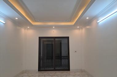 Bán nhà Kim Giang, Thanh Xuân. Ngay KĐT Đại Kim. 40m2 x 3 Tầng. LÔ GÓC. Ô TÔ. Hơn 4 Tỷ. 0968084286