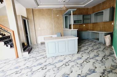 Bán Nhà Ôm Góc 2 Mặt Tiền Khu Nguyễn Thị Định P.Nguyễn Văn Cừ Quy Nhơn , 52m2 , 3 Mê , Giá 12 Tỷ