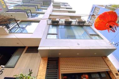 Bán Arpartment Trịnh Công Sơn Tây Hồ cách phố 20m 200m2, 8T Thang máy doanh thu 150tr/th