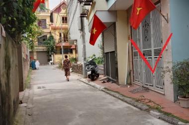 Bán nhà Ngọc Thụy,Long Biên 4 tầng,40m2 oto đỗ cửa,gần hồ nhỉnh 5 tỷ