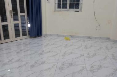 Chỉ 2,45 tỷ nhà 2 tầng hẻm xe hơi sổ hồng riêng Gọi: 0379248708
