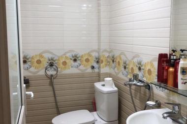 Bán nhà khu hàng xóm Ngoại Giao Đoàn - 41m2 x5T - Chỉ 4,25 tỷ - 2 Thoáng, Ở ngay