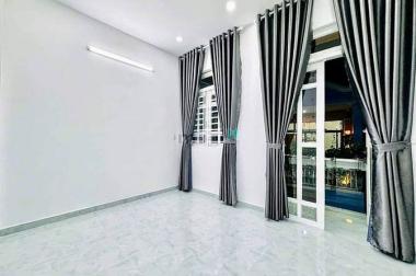 Bán nhà đẹp 3 tầng Nguyễn Văn Lượng ngang 4m ở ngay nhỉnh 4 tỷ