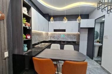 Nhà mới 3 tầng ngay Công viên Văn hóa Gò Vấp, SHR, hoàn công đủ