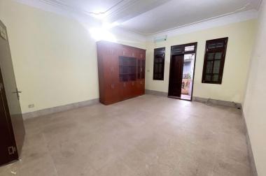 NÓNG O9 2628 5559 Bán nhà mặt phố Khu đô thị mới Trung Yên 117m², 5 tầng, MT 5.2m, giá 32.9 tỷ 