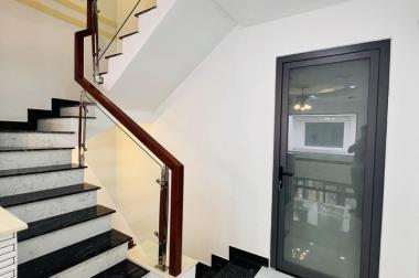 Chính chủ bán nhà mới gò vấp rất đẹp - vị trí đắc địa - công năng đầy đủ - mua vào ở ngay nhỉnh 7