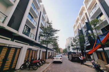 Bán biệt thự liền kề -Goldmark City,90m*5T*5MT 2 thoáng ô tô tránh - vỉa hè  tc 18 tỷ