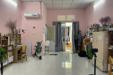 Nhà ngộp! Bán gấp nhà 155m2, ngang 4m gần KS Hoà Bình chỉ 2ty650