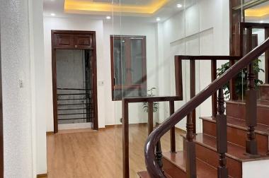 Sụp HẦM,Chỉ 3.85 tỷ, Ô tô, Nhà 3 Tầng, 60m2  Núi Thành Hải Châu.