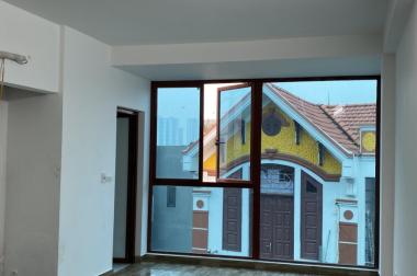 Cơ hội hiếm: Nhà 30m2 5 tầng kinh doanh tại Kim Giang, ô tô qua nhà, giá 3.6 tỷ