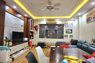 Bán Nhà Phúc Lợi, Long Biên 37m2, 5T chỉ 2,95 tỷ (Nhà Dân Xây, Lô Góc)