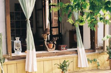 CHÍNH CHỦ CẦN SANG NHƯỢNG LẠI TIỆM CAFE  ĐỊA CHỈ: số 94 ngách 51 Linh Quang Văn Chương, Đống Đa, HN