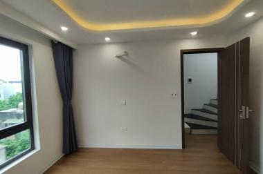 Bán nhà 32m2x5T ở Đa Sỹ- Hà Đông, ô tô gần nhà, vị trí đẹp, gần chợ Đa Sỹ. LH 0984672007