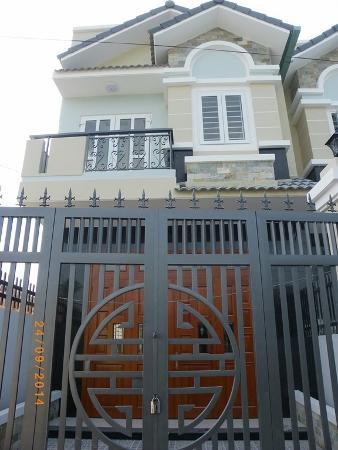 Nhà mới SHR, DT 5 x 20m, giá 1.38 tỷ ngã tư Ga Giáp Gò Vấp