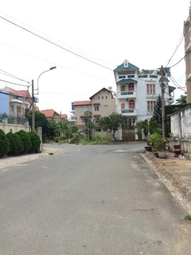 Cho thuê villa - Biệt thự tiện làm văn phòng phường Bình An, Quận 2. Giá 52.5 triệu/tháng