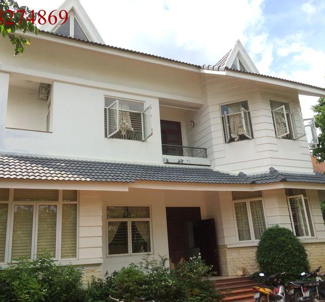 Cho thuê villa - biệt thự Thảo Điền quận 2, giá 65 triệu/ tháng