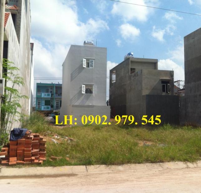 Bán đất ngay cầu Lớn, Hóc Môn, dt: 5x20m giá 250 triệu, sổ hồng riêng (chính chủ). LH: 0902.979.545