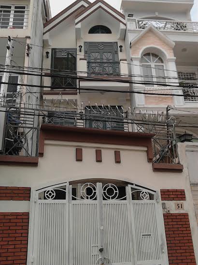 Bán nhà mặt tiền Hoàng Sa, P7, Q3, DT 63.15m2, gía: 8.2 tỷ
